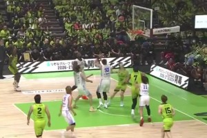 简直乱杀！富永启生B联赛揭幕战爆砍41分！这基本功太扎实了！