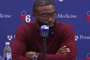 双探花赛场再见便是对手！杰伦-布朗谈与塔图姆的关系
