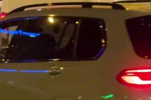 不懂就问：穆帅这是开宝马的哪款车型？